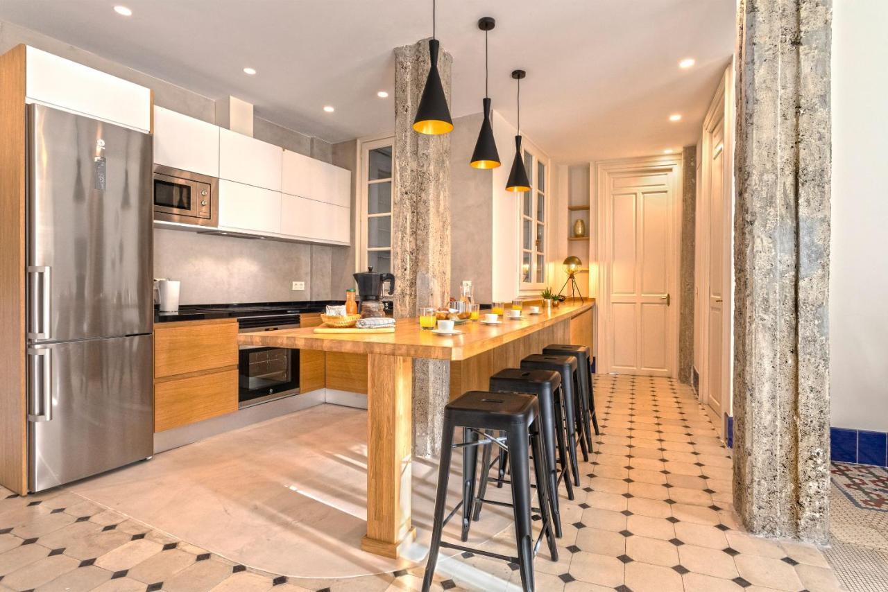 Genteel Home Cervantes มาลากา ภายนอก รูปภาพ